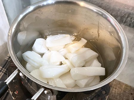 Simmered Squid and radish - Nimono