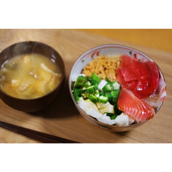 Natto_tuna_don